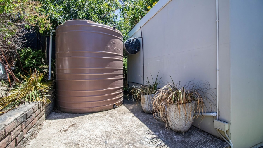 4 Bedroom Property for Sale in Beacon Bay Eastern Cape